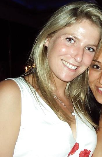 25P Young hot Milf from Facebook
