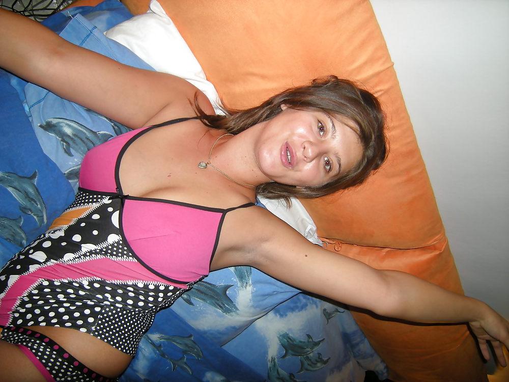 25P Romanian sex photos