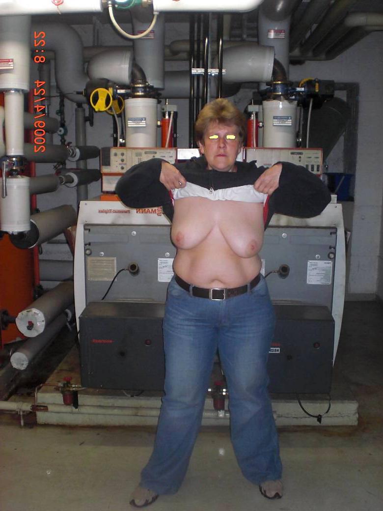 20P Mature BBW Ladies 223