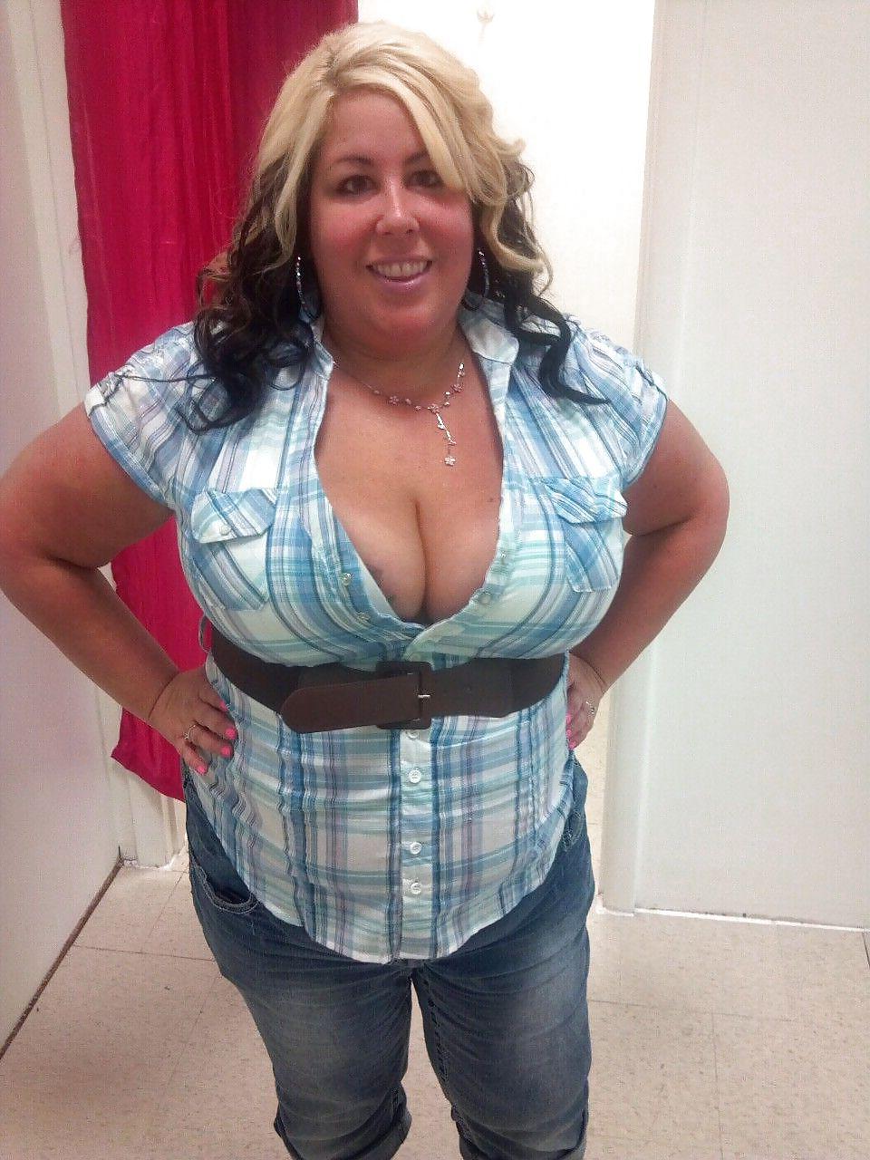 25P Curvy Beauties 30 Clothed Edition