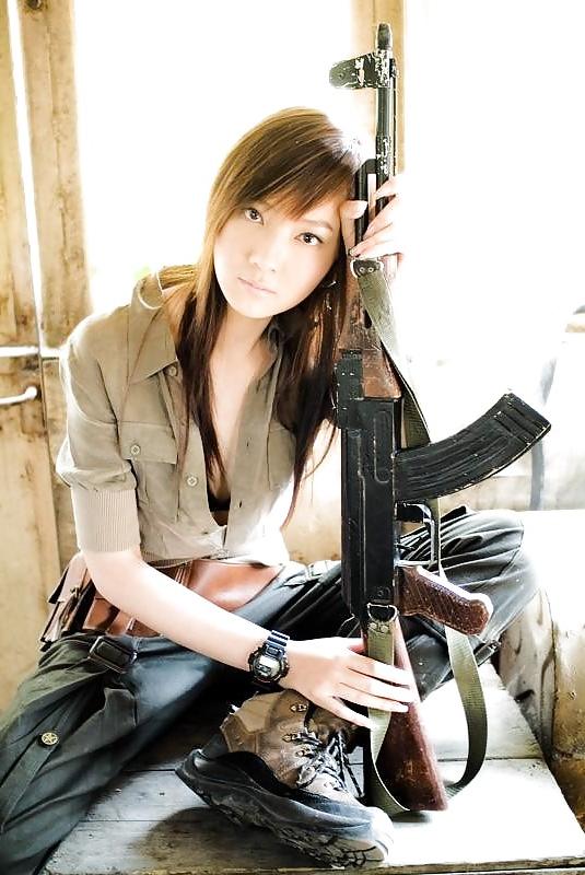 10P Sexy Asian Teen - Cute Titys!!!