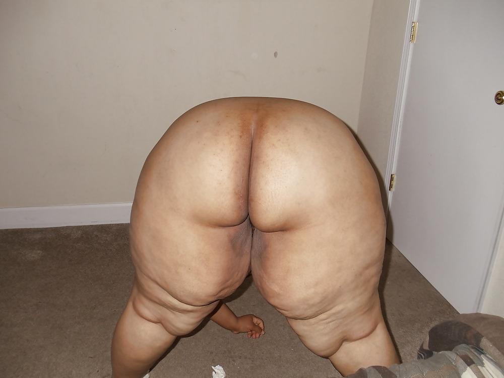 18P Meaty butt