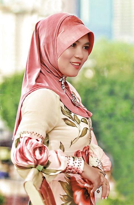 25P Malay wife