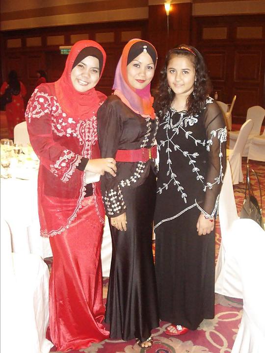 25P Malay wife