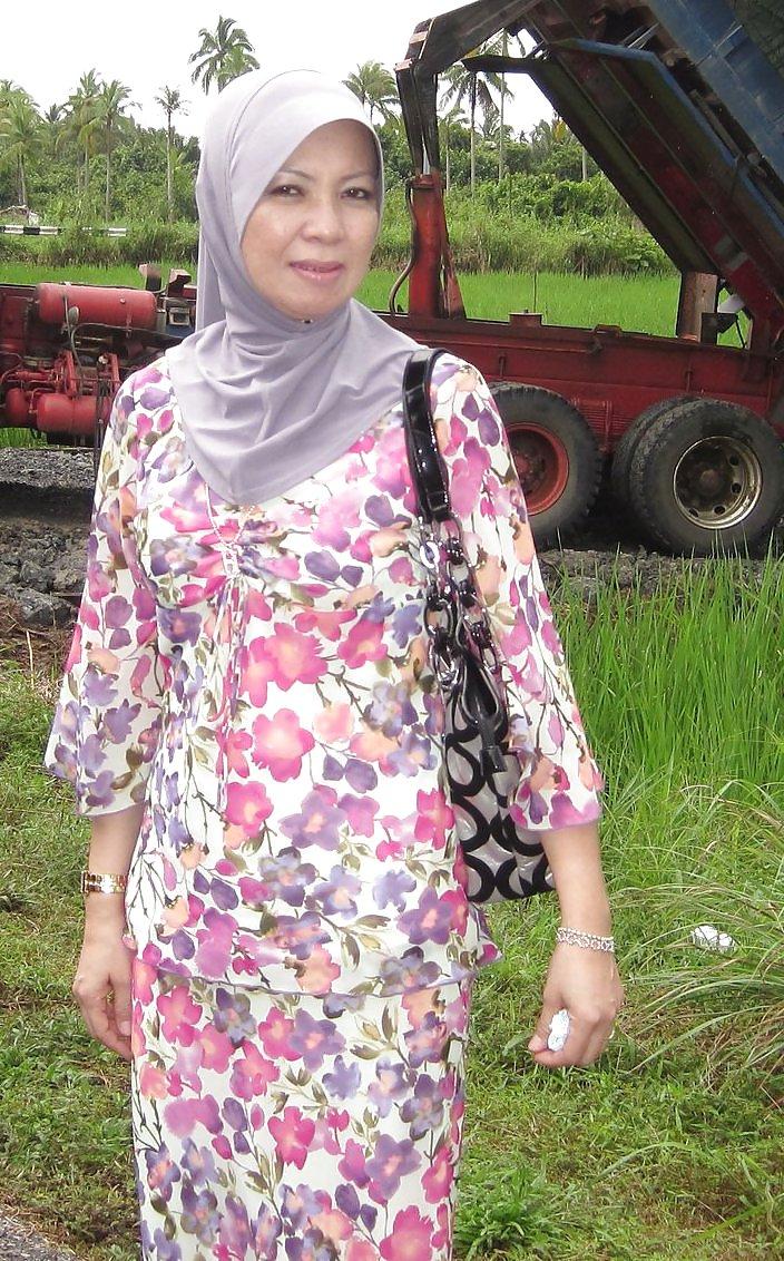 25P Malay wife