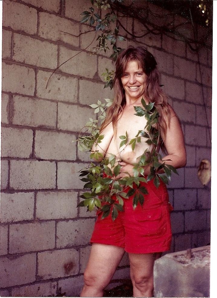 19P Farmers Daughter