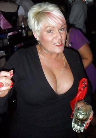 25P Mature Amateur Clothed 5