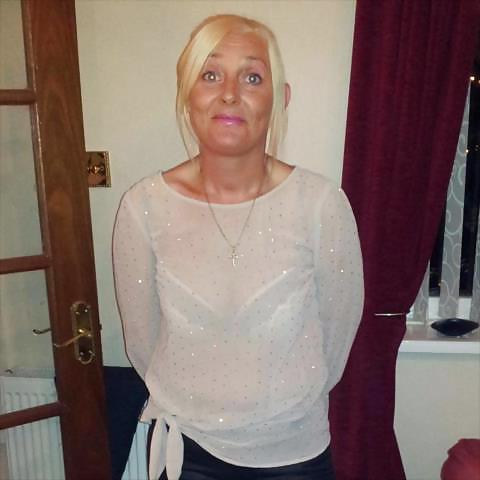 25P Mature Amateur Clothed 5
