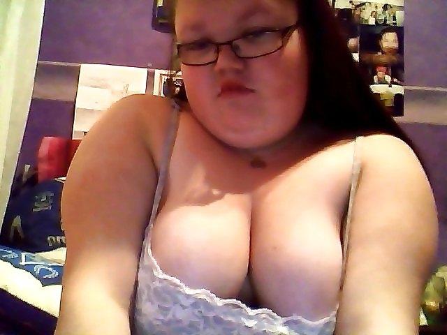 8P BBW Teen