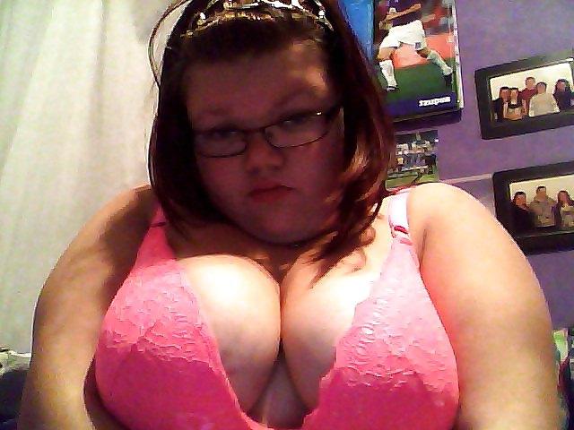 8P BBW Teen