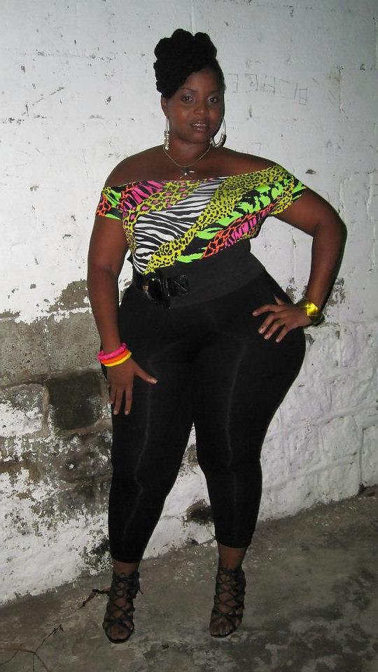 25P Diva from st kitts