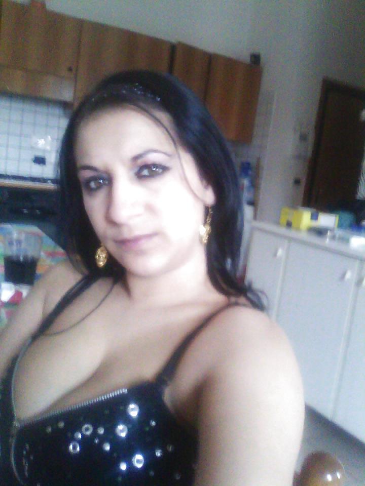18P Romanian girl: oana