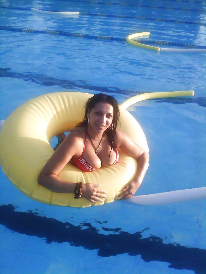 18P Romanian girl: oana