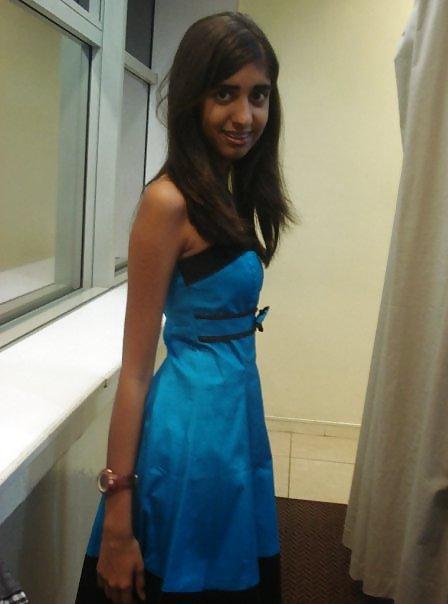 25P Cute sexy skinny girls: non nude