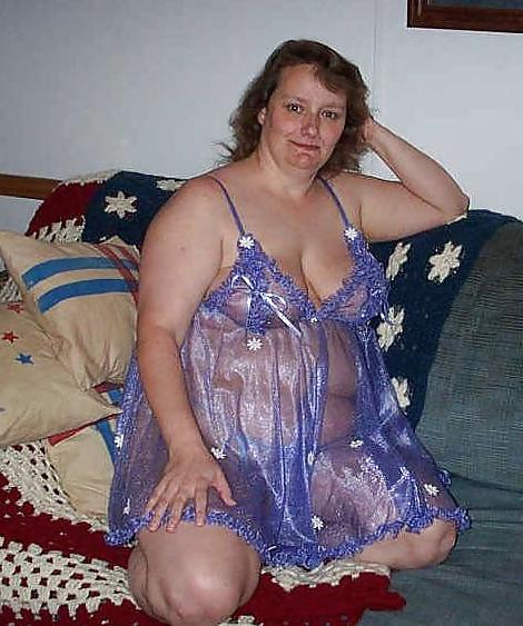25P More Horny Granny Whores