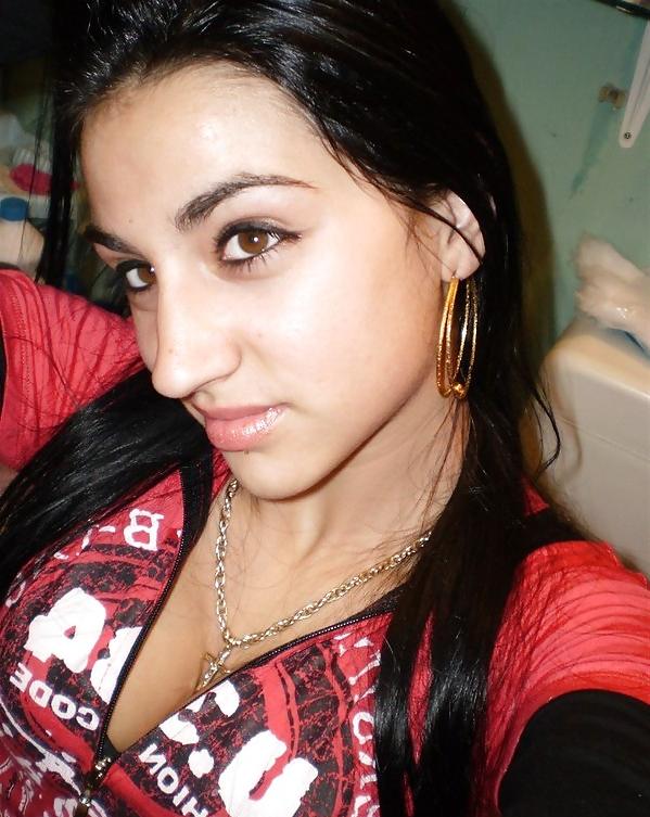 20P Hot paki girl from ilford london 8
