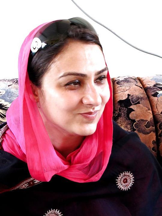 25P VIP Whore in Pakistan Marvi Memon