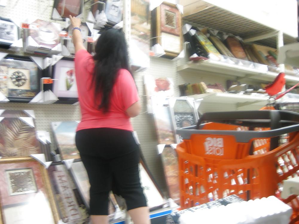 4P Thick Latina Bubble Butt