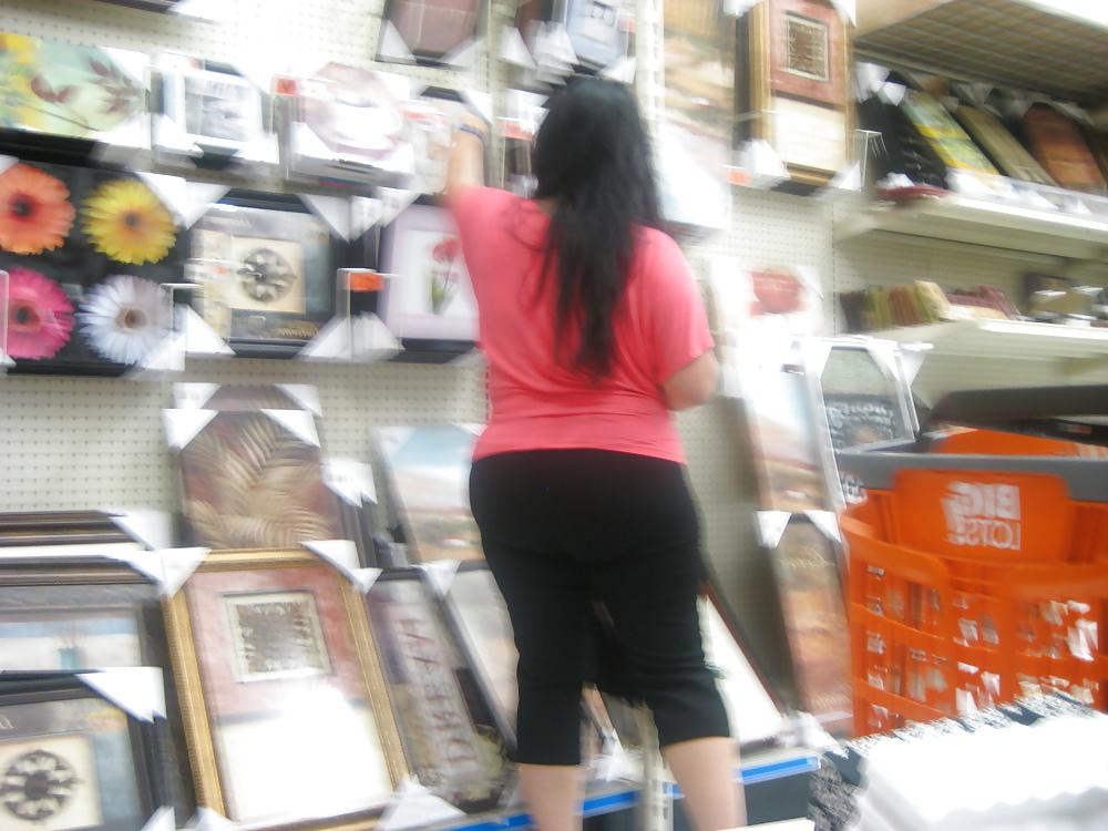 4P Thick Latina Bubble Butt