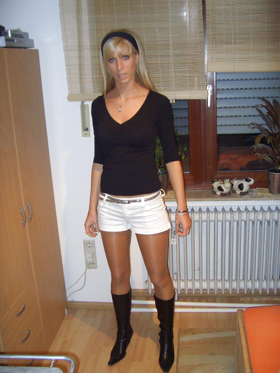 15P Nice (non nude) girls 73