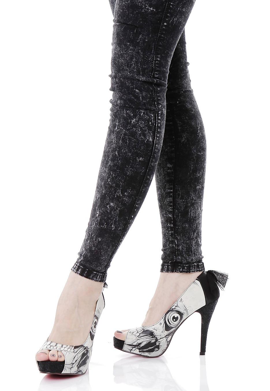 25P Shoe Porn 