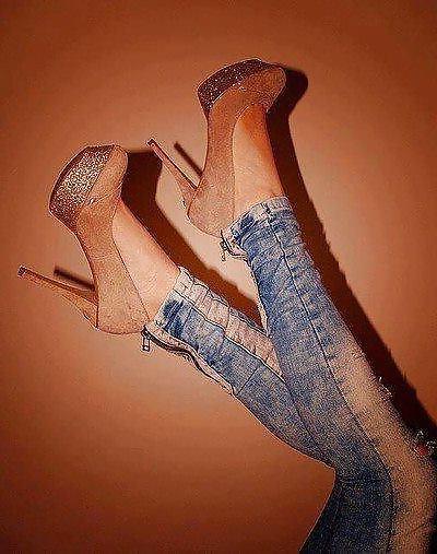 25P Shoe Porn 