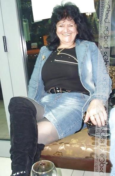 25P Stefi - Mature Slut