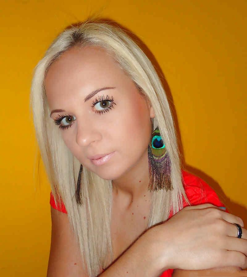 25P Polish Teenage Sluts #2 (NoN-Porn)By DarKKo