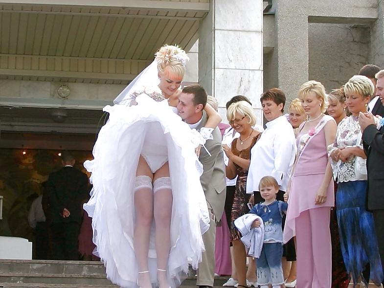 5P Brides. Upskirt