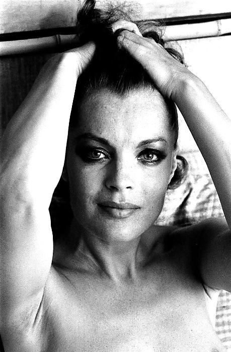 25P Beautiful Celebs 17 - Romy - by TROC