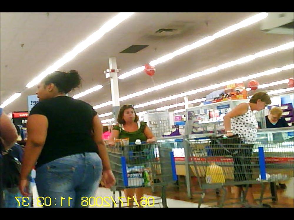 11P Thick Wide Ass on Tween Black Girl