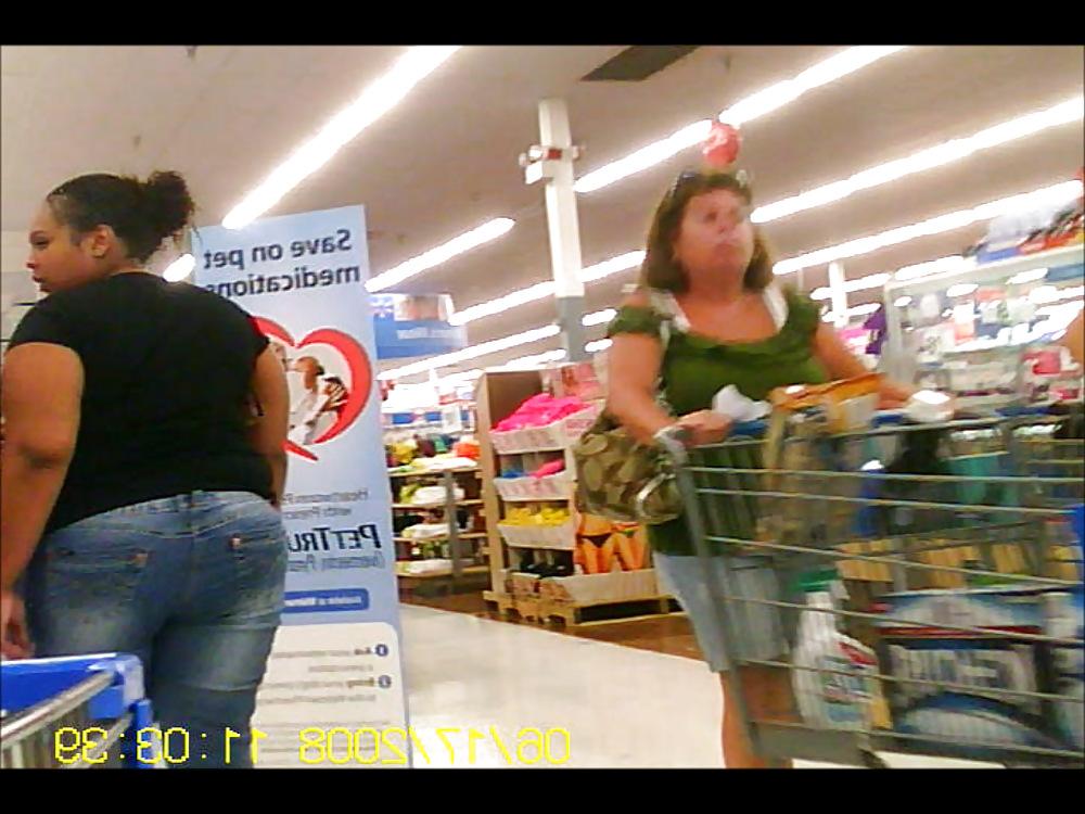 11P Thick Wide Ass on Tween Black Girl