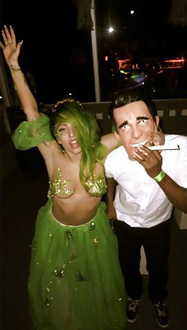 25P Lady Gaga Tits