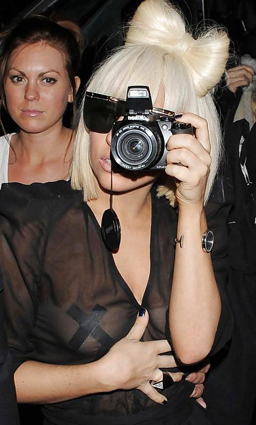 25P Lady Gaga Tits