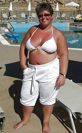 25P Swimsuits bikinis bras bbw mature dressed teen big huge - 28