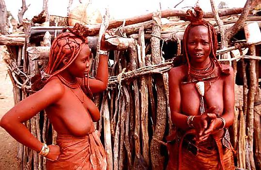 25P Tribal Himba women