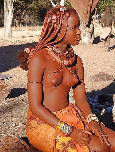 25P Tribal Himba women