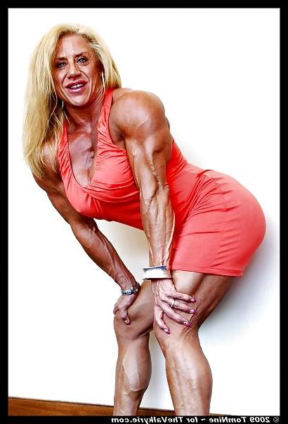 25P MUSCLE FANTASIES 2