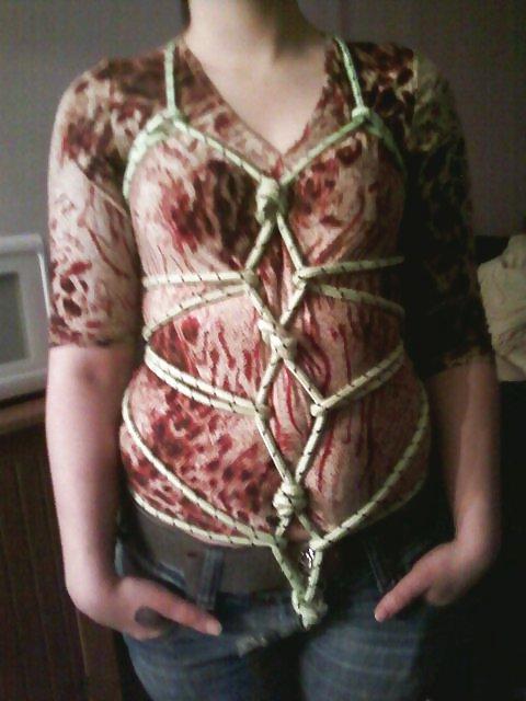 25P Rope bondage and wrapping