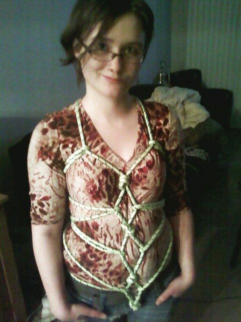 25P Rope bondage and wrapping