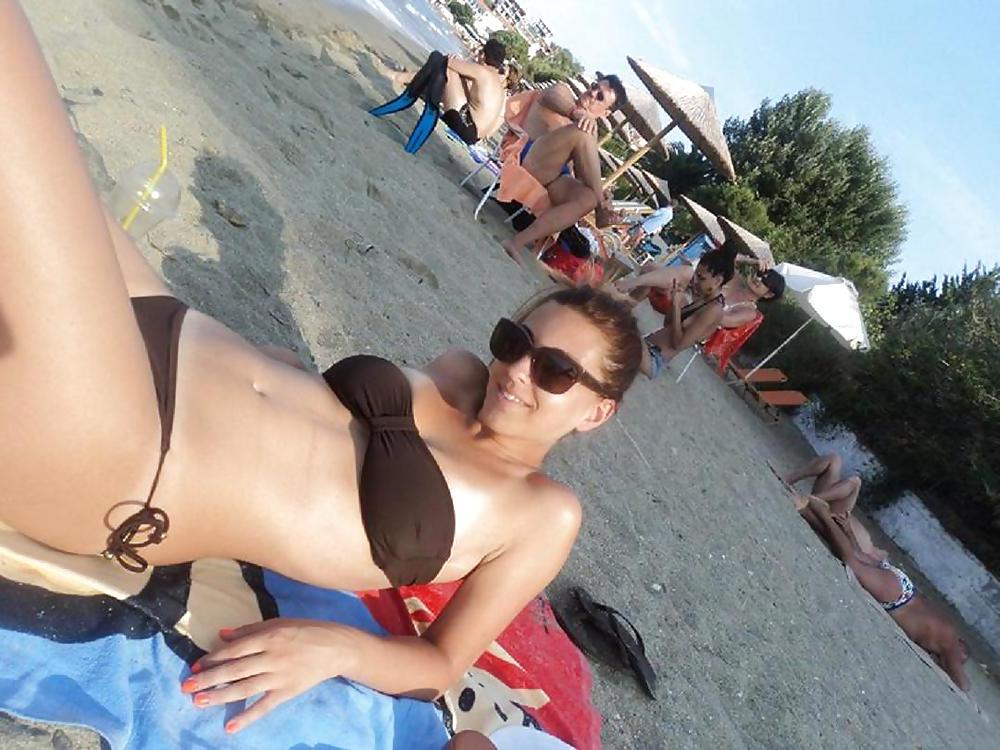 5P Greek bikini girls 3
