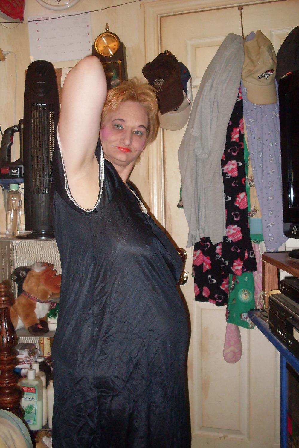 20P Non nude slut