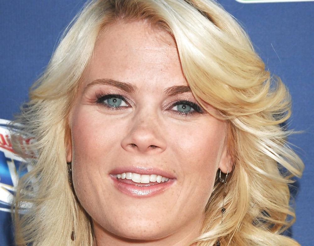25P Alison Sweeney