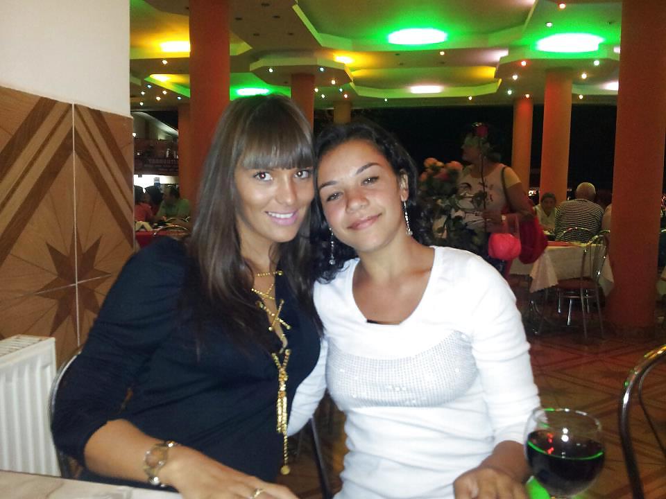 9P Romanian girl: deea