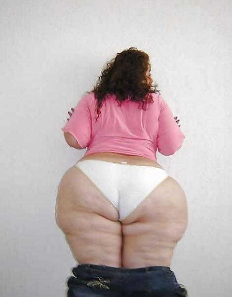 25P Maria butt latina