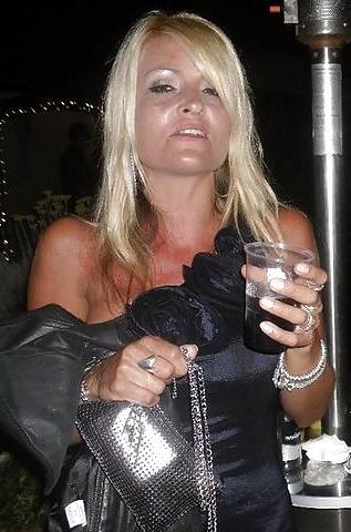 25P Mature Amateur Clothed 8