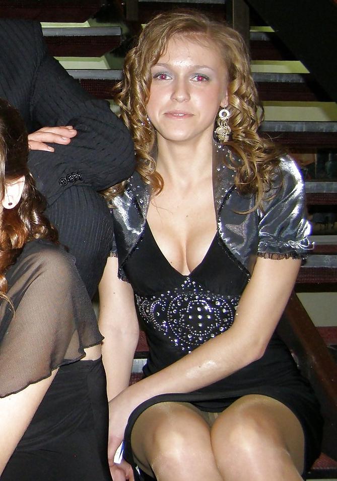 25P Beautiful Upskirt 13 by Voyeur TROC