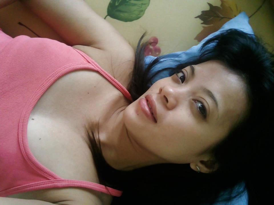 11P More horny vietnam girl