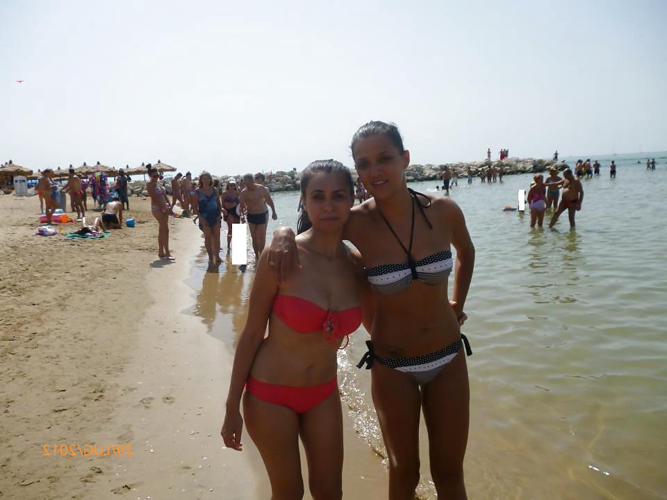 14P Romanian girl: Larisa
