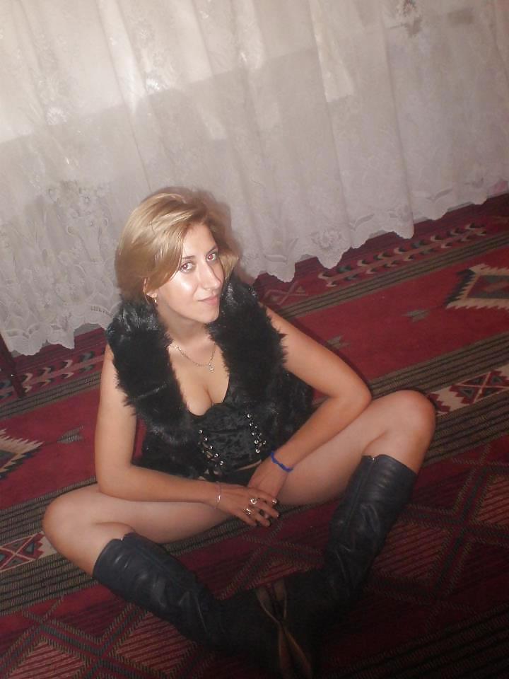 10P Romanian: Roxana